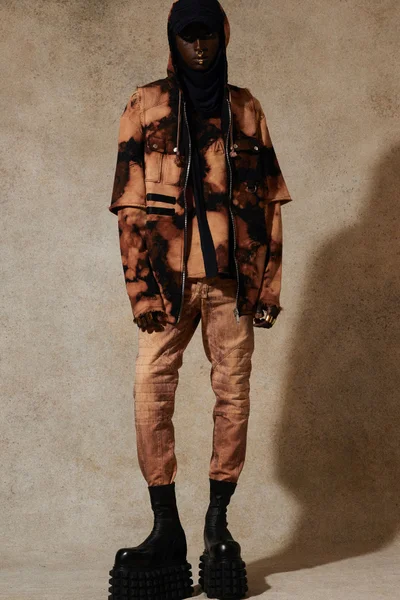 Look 48